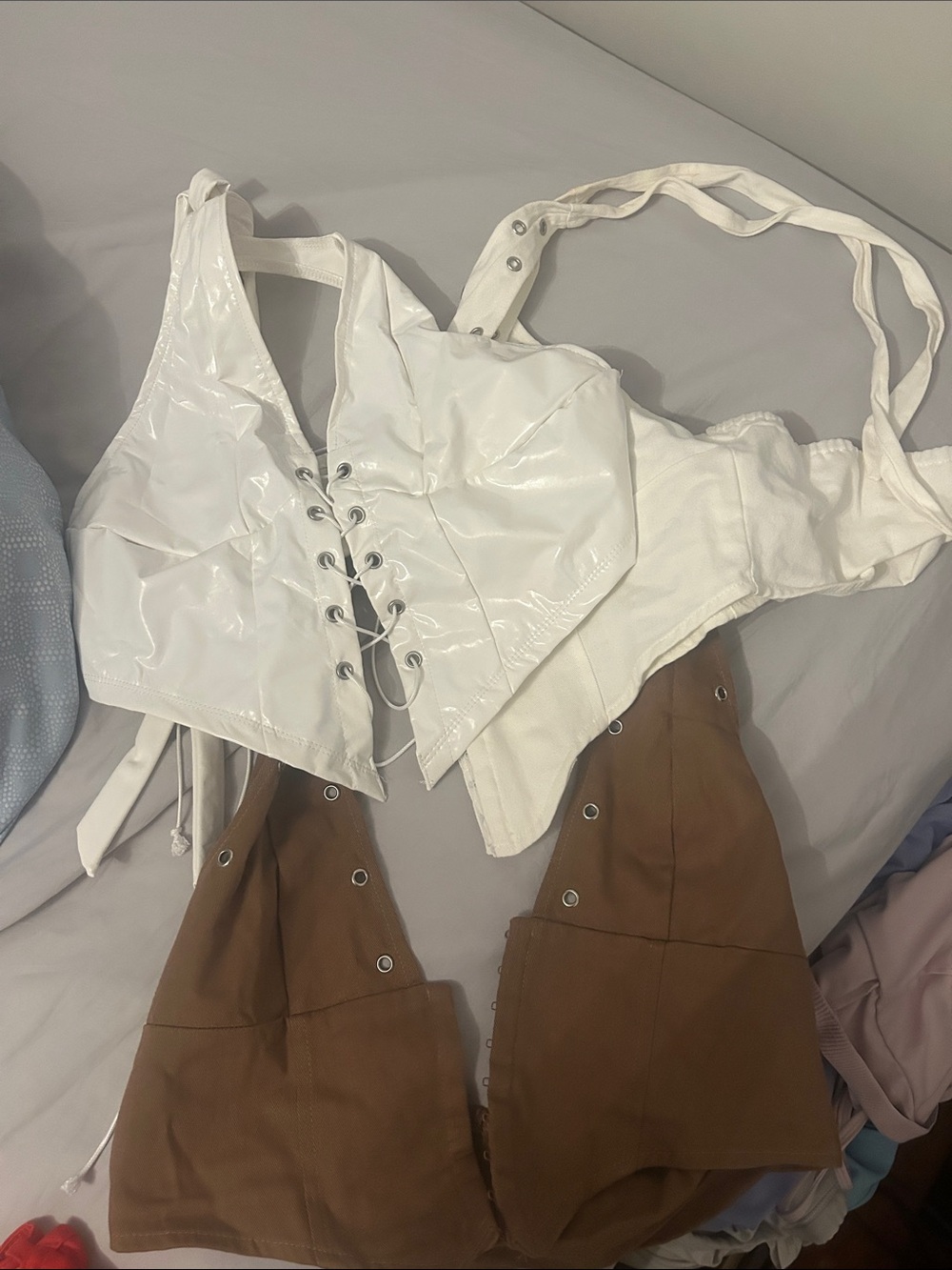SHEIN BUNDLE- ALL TOPS IN PHOTOS ALL SIZE LARGE 4 TOPS
